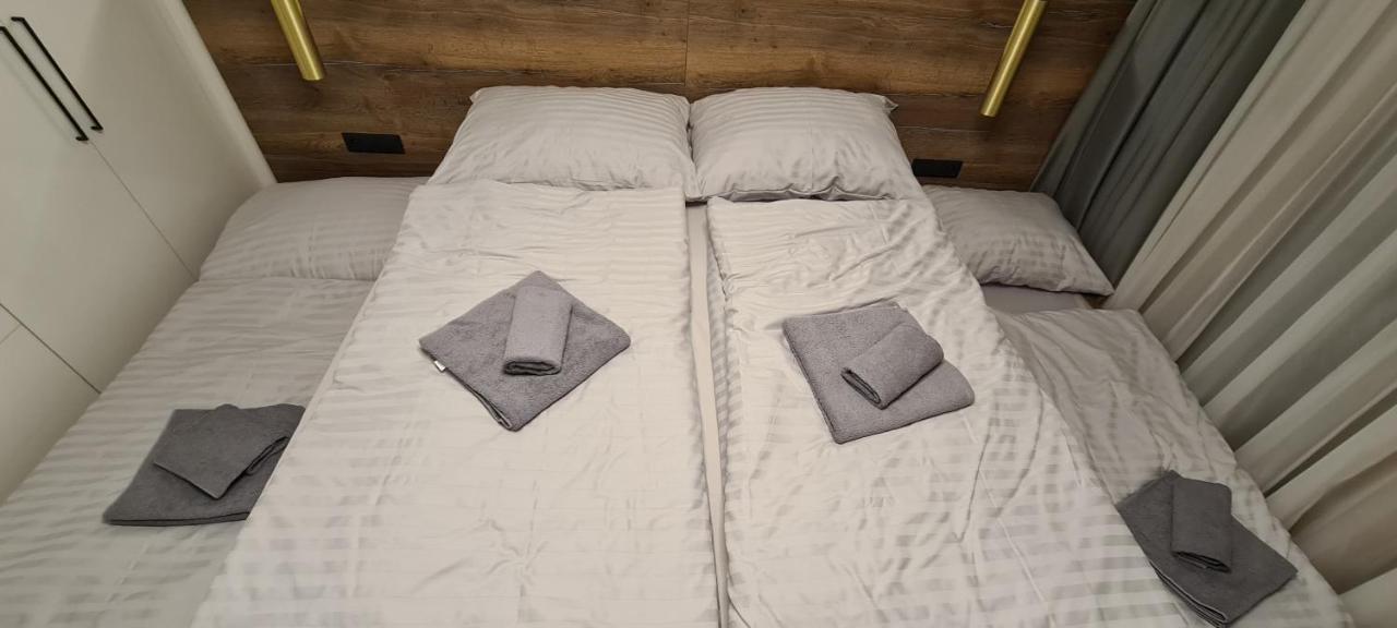Hotel Ovruc - Rodinny Apartman 111 Štrbské Pleso Kültér fotó