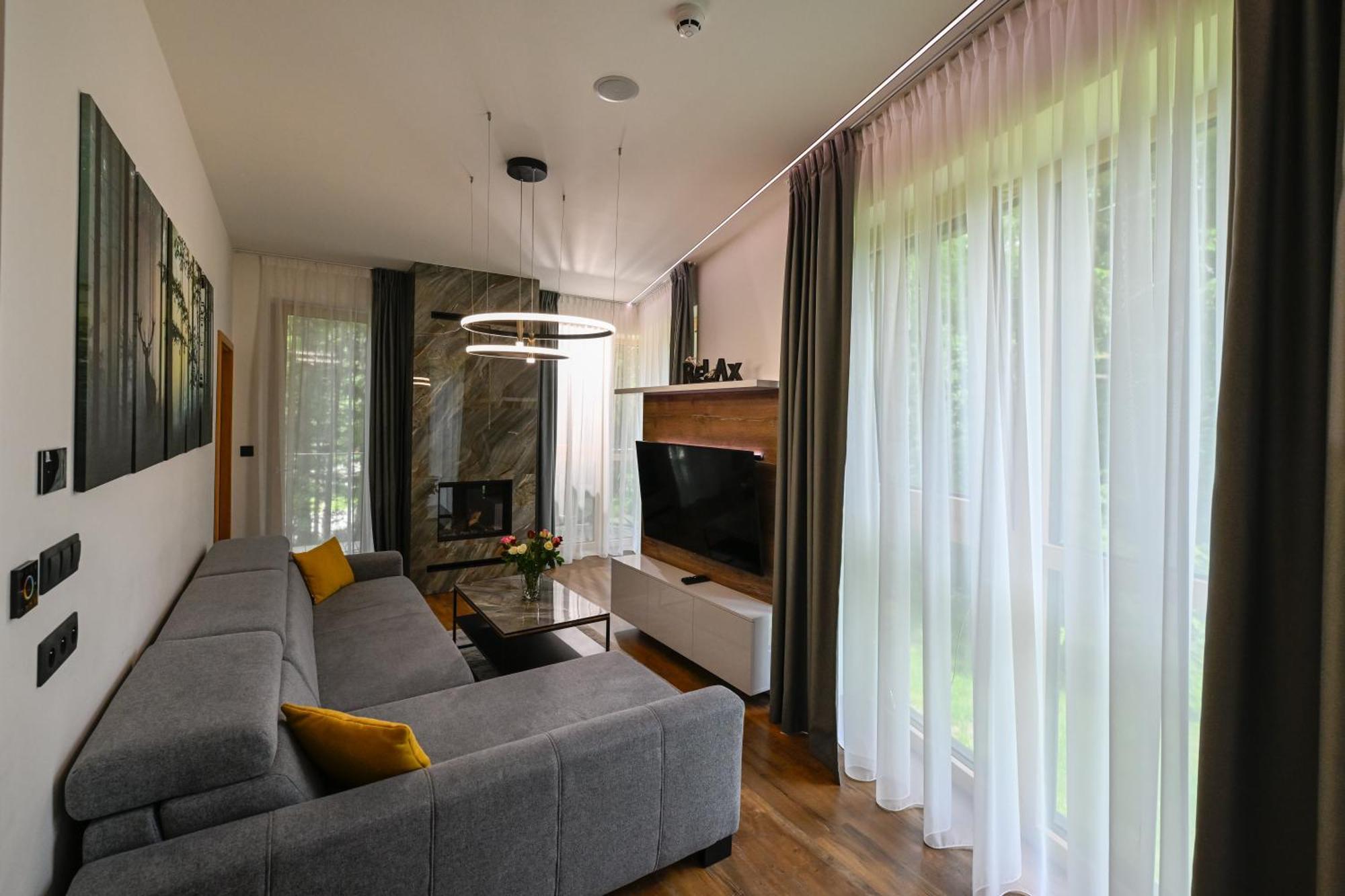 Hotel Ovruc - Rodinny Apartman 111 Štrbské Pleso Kültér fotó
