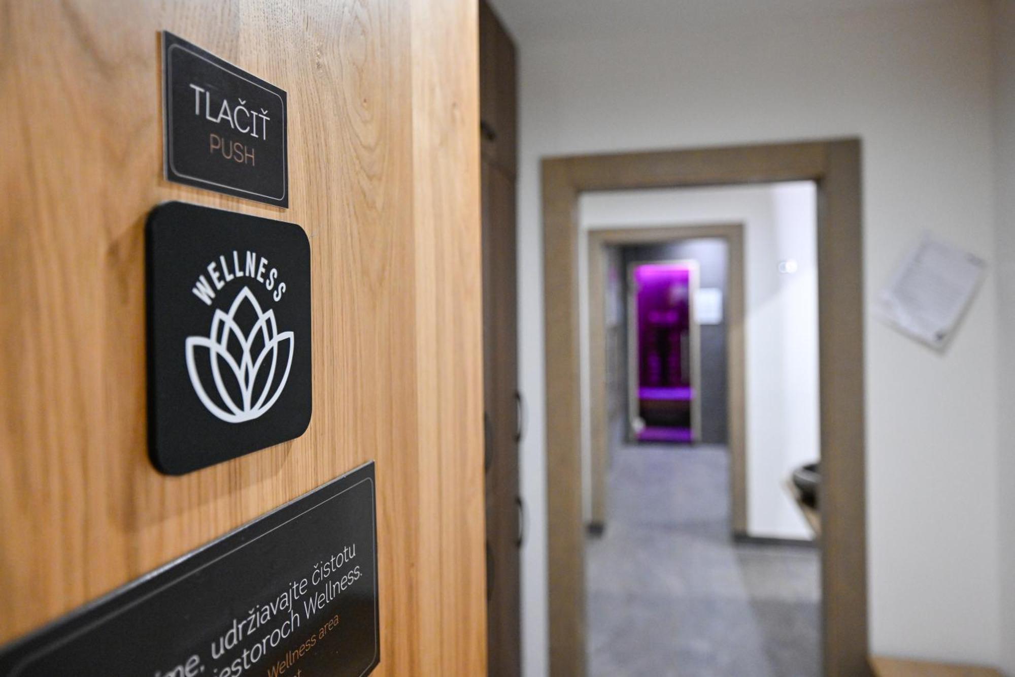 Hotel Ovruc - Rodinny Apartman 111 Štrbské Pleso Kültér fotó