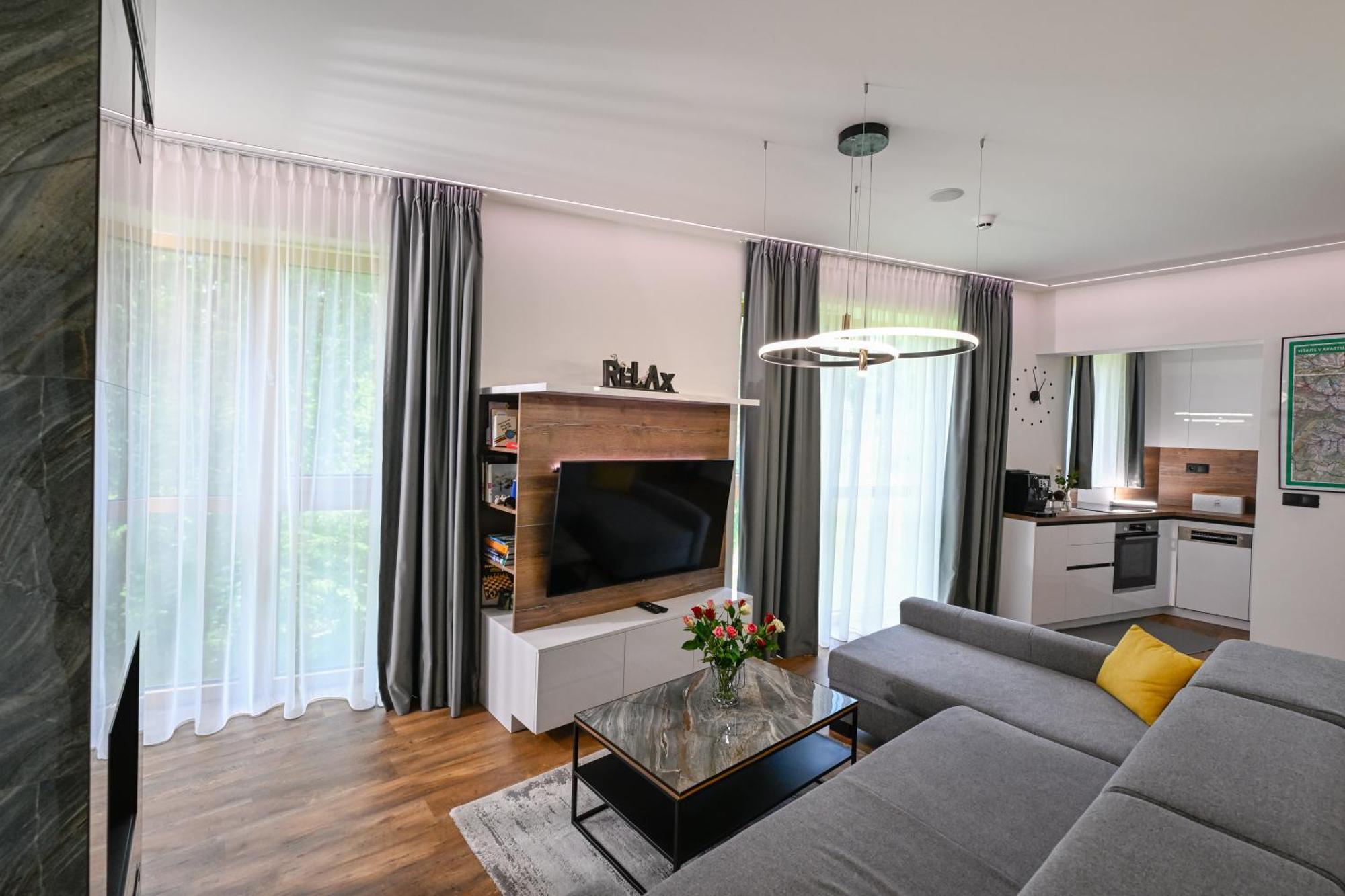 Hotel Ovruc - Rodinny Apartman 111 Štrbské Pleso Kültér fotó